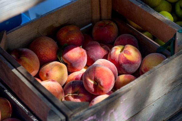 Wawona Frozen Foods Peaches In A Crate